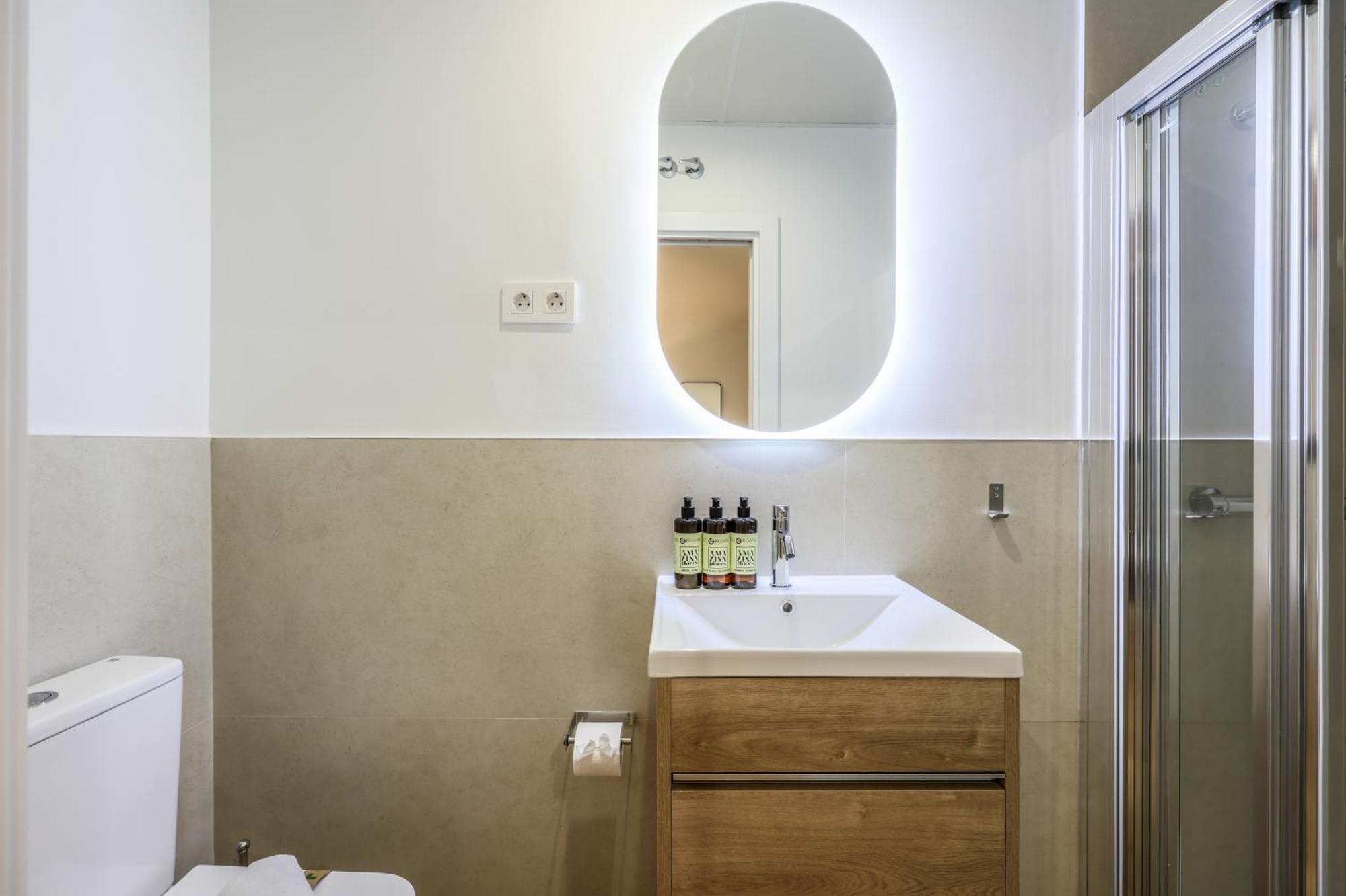 Encantador Apartamento Plaza Del Callao, Mid Term 马德里 外观 照片